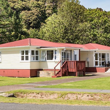 Waitangi Beach Bach 30B Exteriör bild