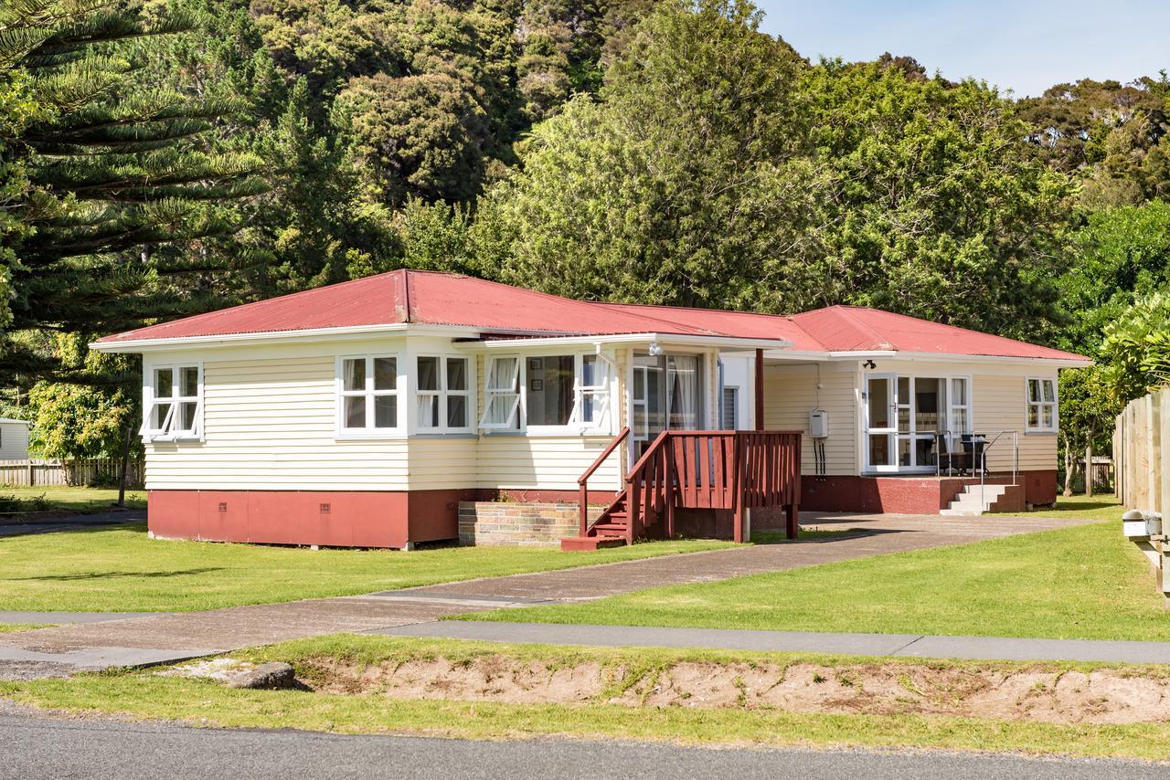 Waitangi Beach Bach 30B Exteriör bild